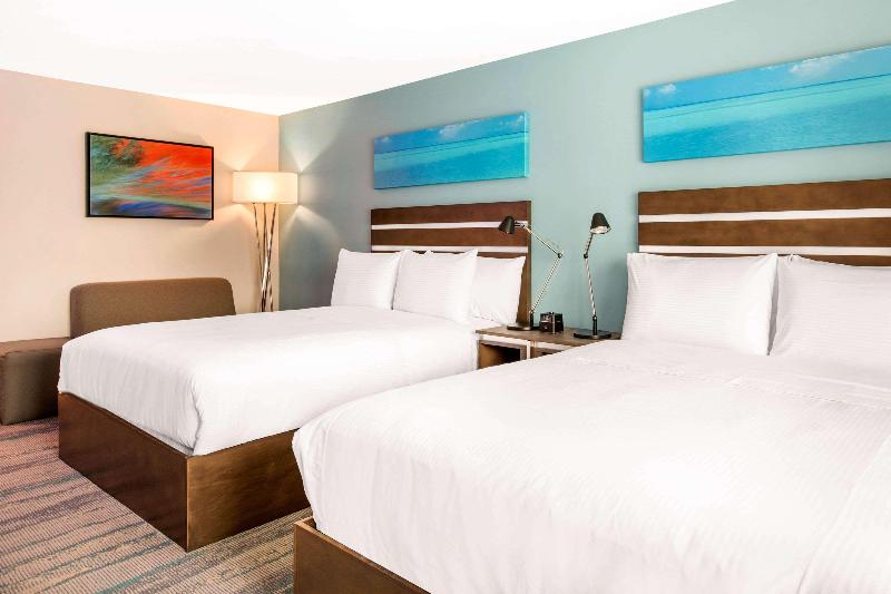 The Cove Hotel image