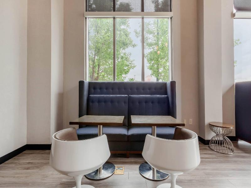 Cambria Suites Denver Airport