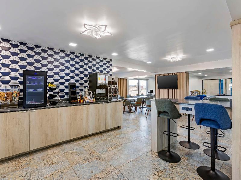 Hotel Blue 66, Bw Signature Collection image