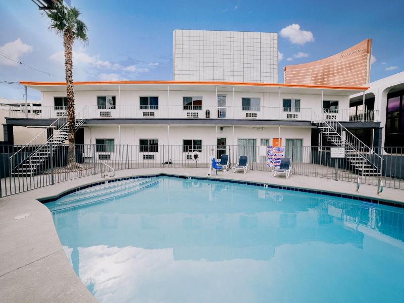 Siegel Suites Select - Convention Center image