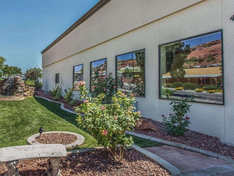 Econo Lodge St George image