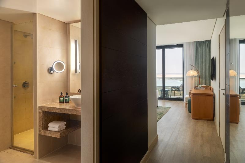 Yas Plaza Mangroves by IHG image
