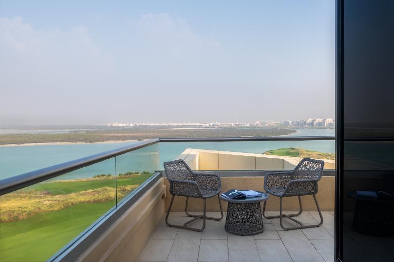 Yas Plaza Mangroves by IHG image
