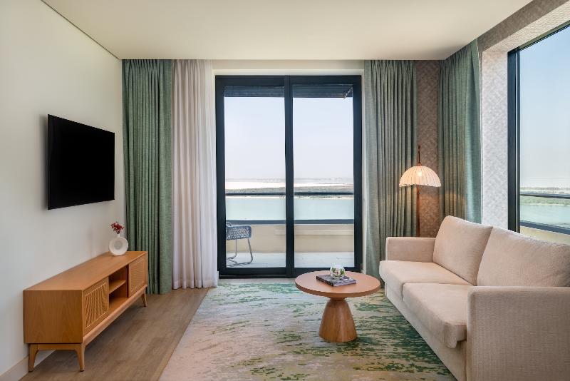 Yas Plaza Mangroves by IHG image
