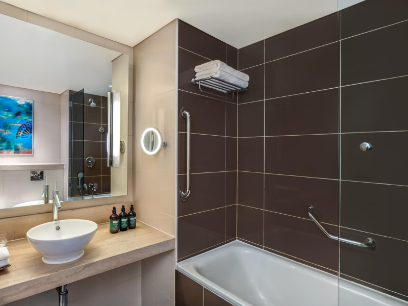 Yas Plaza Mangroves by IHG image