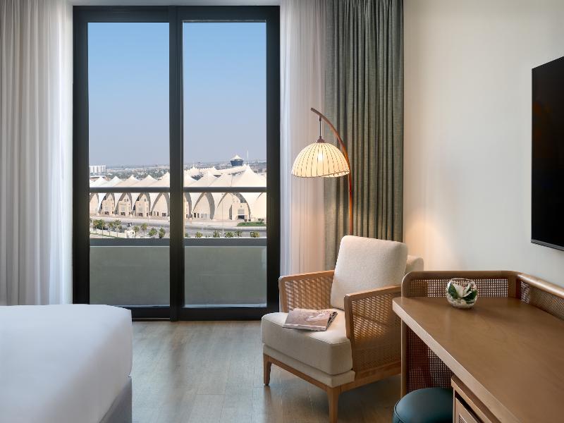 Yas Plaza Mangroves by IHG image