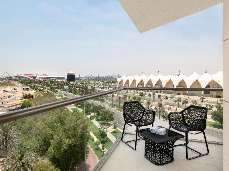 Yas Plaza Bay by IHG image