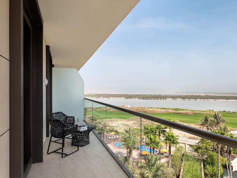 Yas Plaza Bay by IHG image