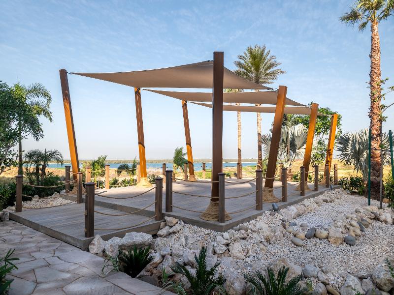 Yas Plaza Bay by IHG image