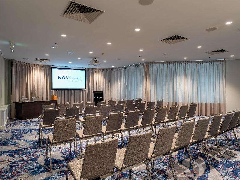 Novotel Perth Langley image