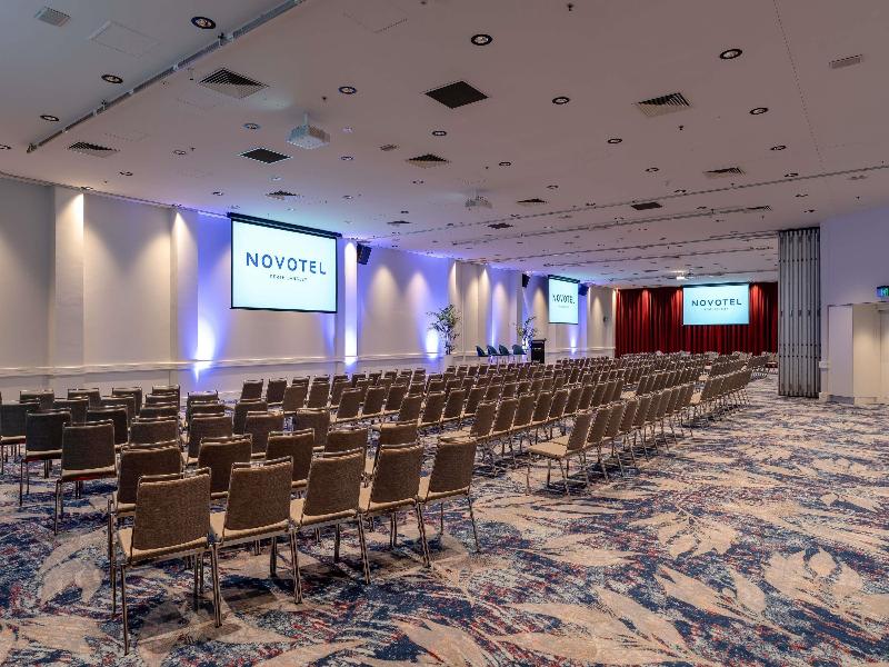 Novotel Perth Langley image