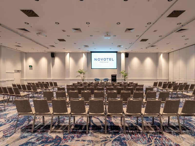 Novotel Perth Langley image