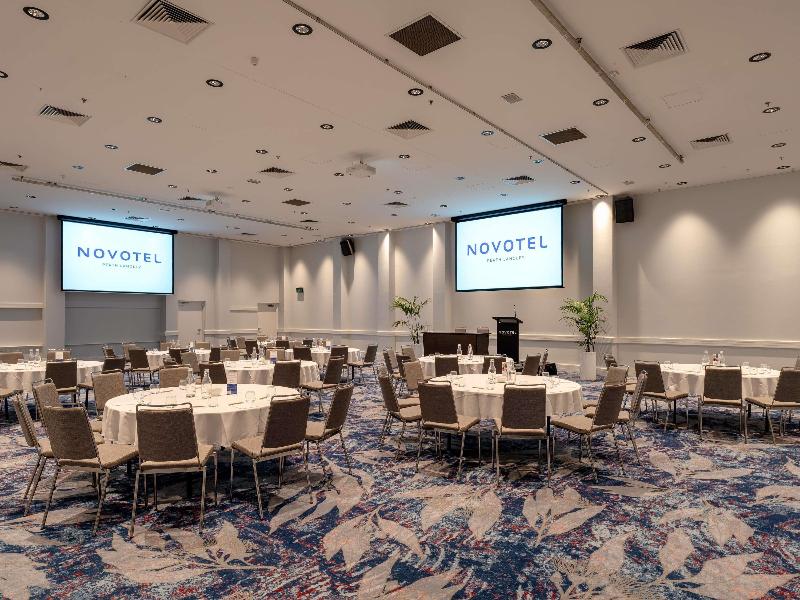 Novotel Perth Langley image