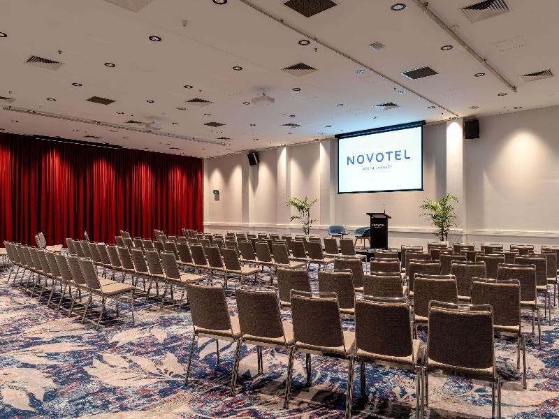 Novotel Perth Langley image