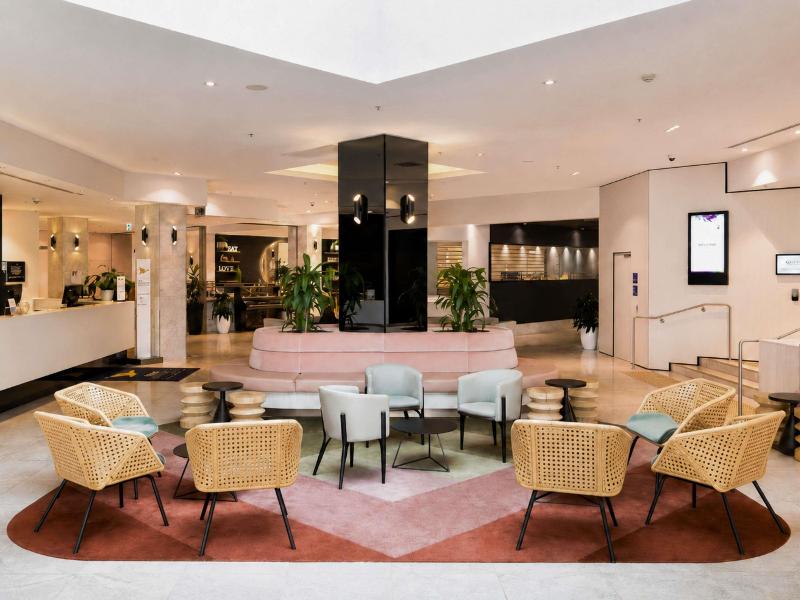 Novotel Sydney International Airport image