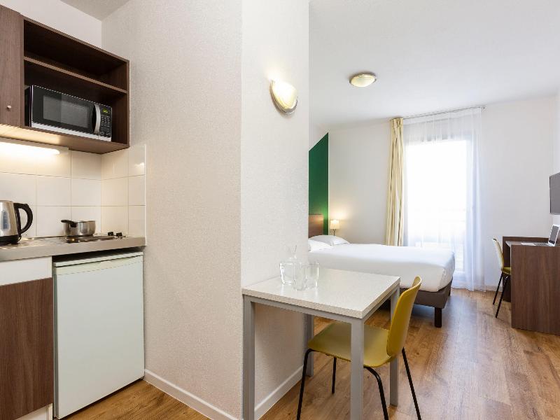 Adagio Access Carrieres Poissy image