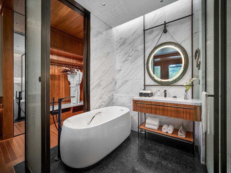 Voco Anji Treasure Island Park by IHG image