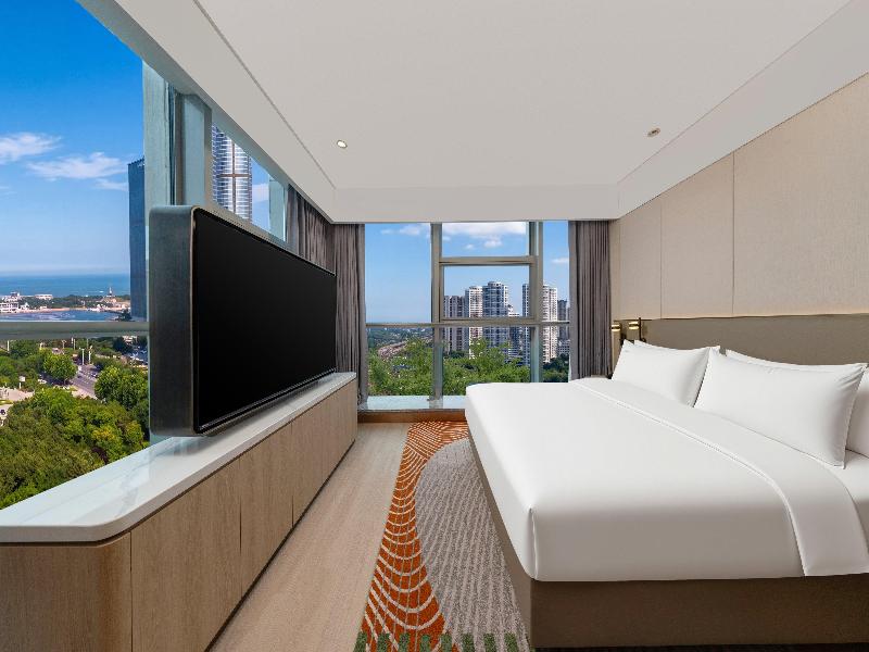 Holiday Inn Rizhao Seaview by IHG image