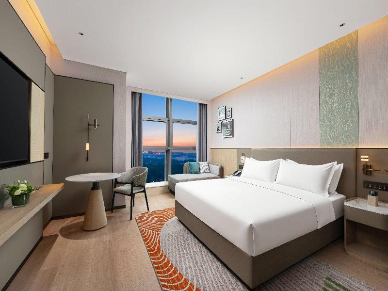 Holiday Inn Rizhao Seaview by IHG image