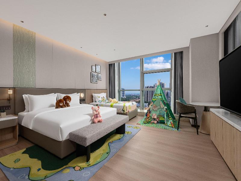 Holiday Inn Rizhao Seaview by IHG image