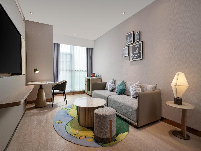 Holiday Inn Rizhao Seaview by IHG image