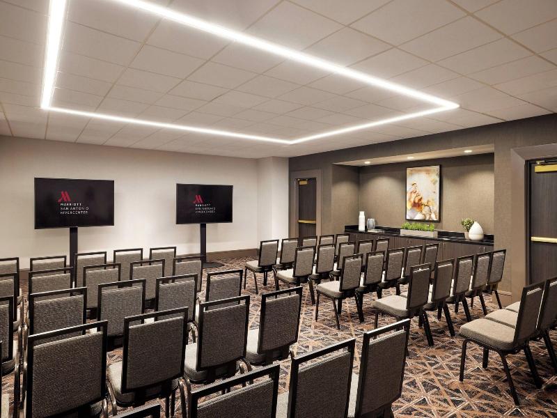 San Antonio Marriott Rivercenter image