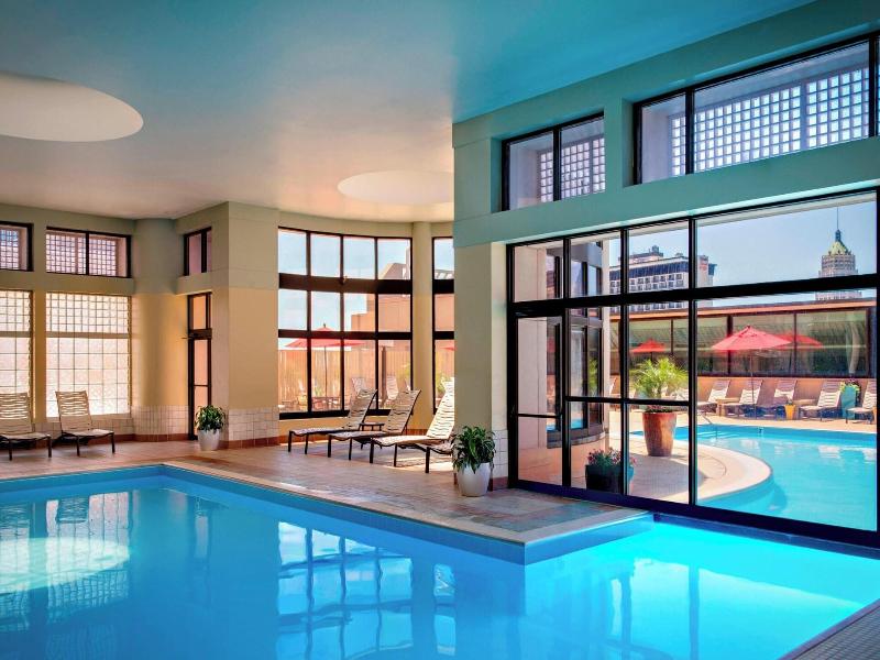 San Antonio Marriott Rivercenter image