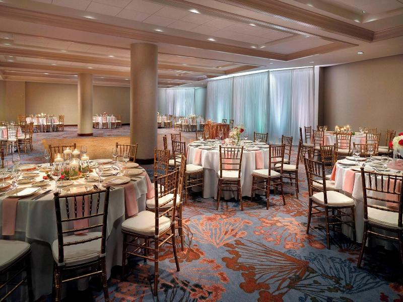 The Westin Peachtree Plaza image