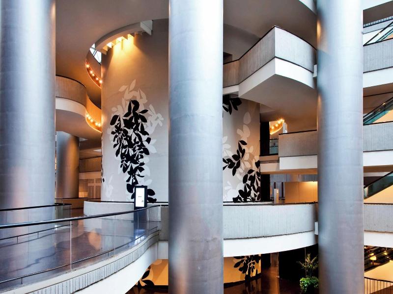 The Westin Peachtree Plaza image