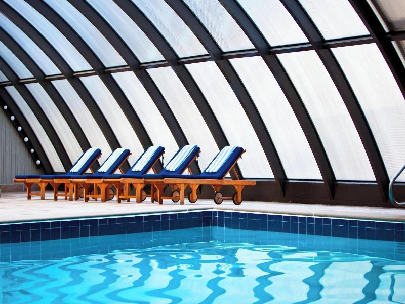 The Westin Peachtree Plaza image
