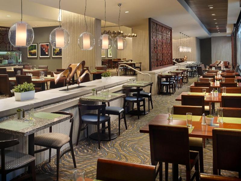 The Westin Peachtree Plaza image