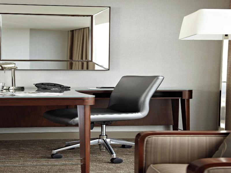 The Westin Peachtree Plaza image