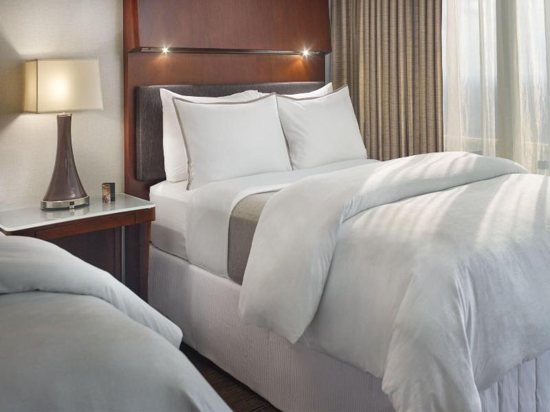 The Westin Peachtree Plaza image