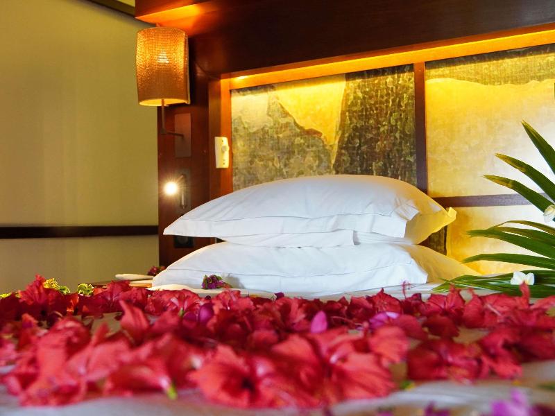 Sofitel Kia Ora Moorea Beach Resort image