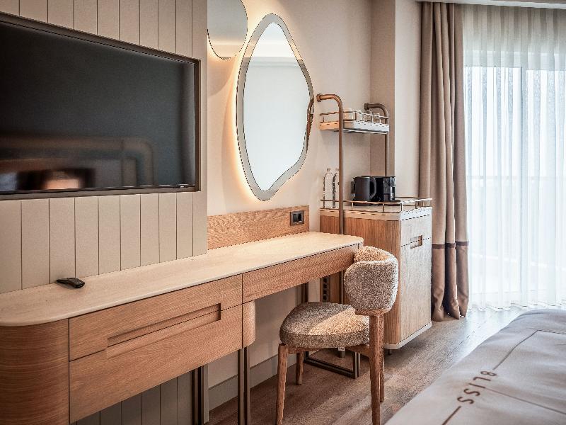 Double Room, Side Sea View
