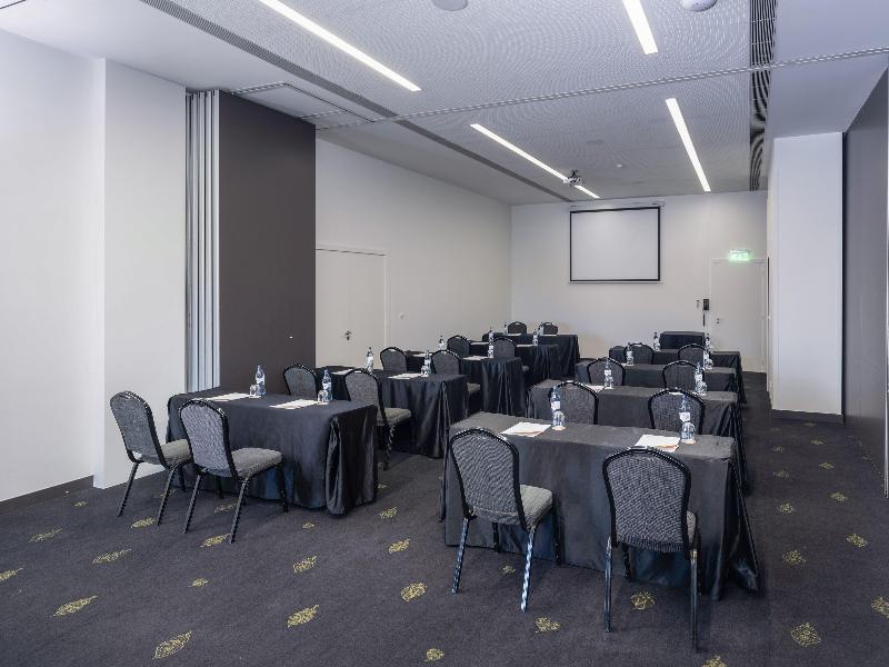 Melia Braga image