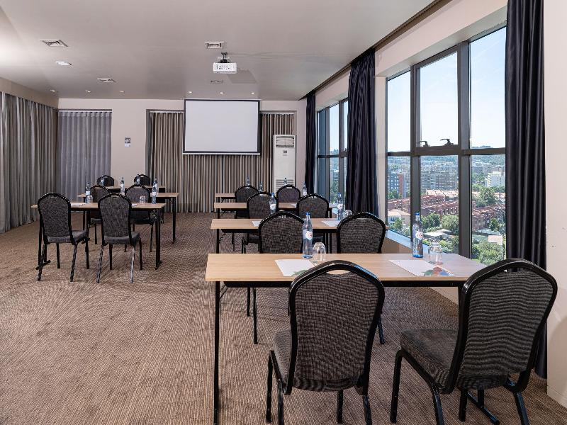 Melia Braga image
