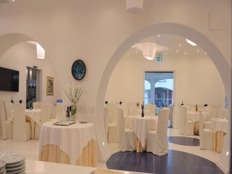 Hotel Santa Lucia image