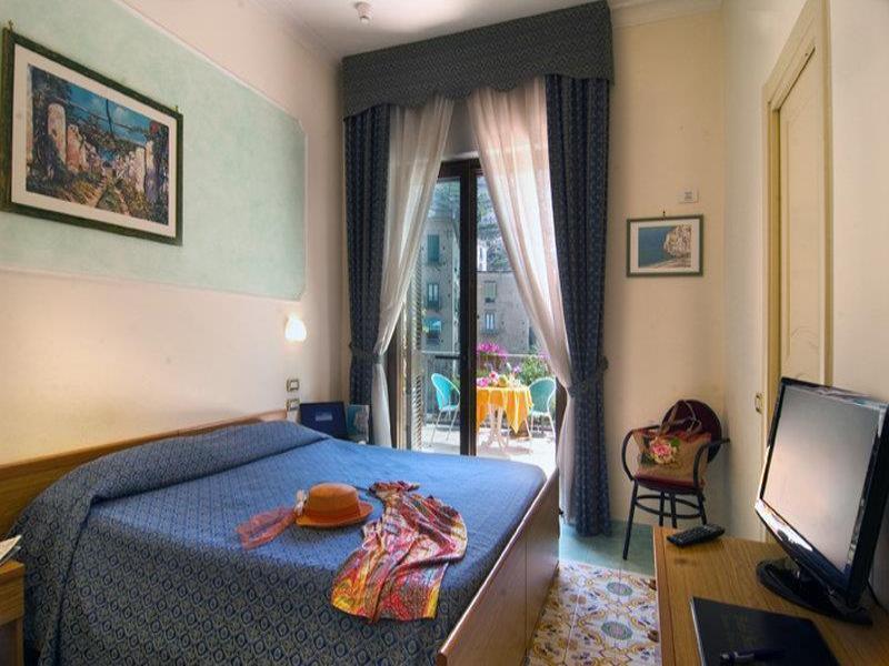 Hotel Santa Lucia image
