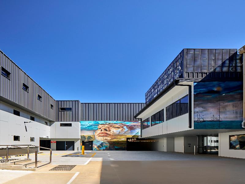 Bayside Geelong Hotel & Apartments image