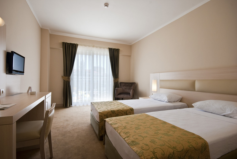 MG White Lilyum Hotel image