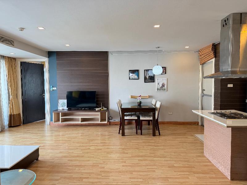 P Residence Thonglor image