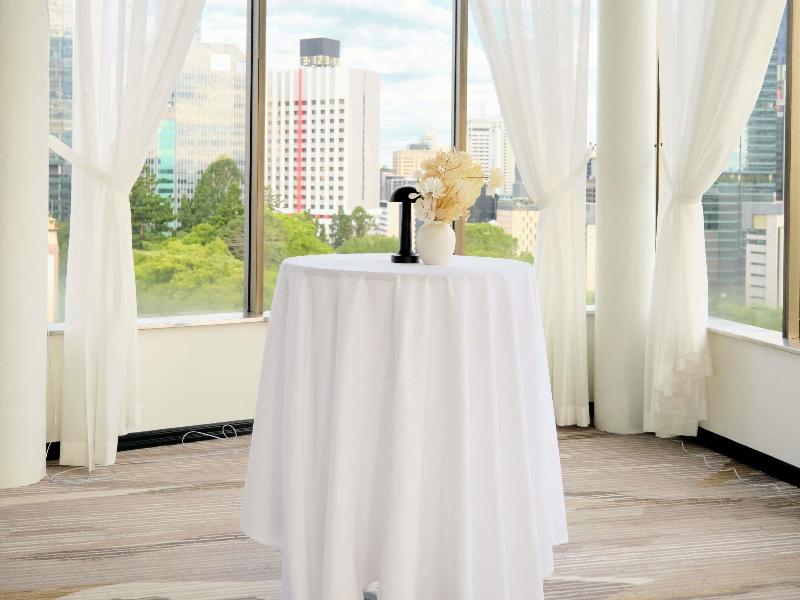 Stay in style at Mercure Brisbane Spring Hill