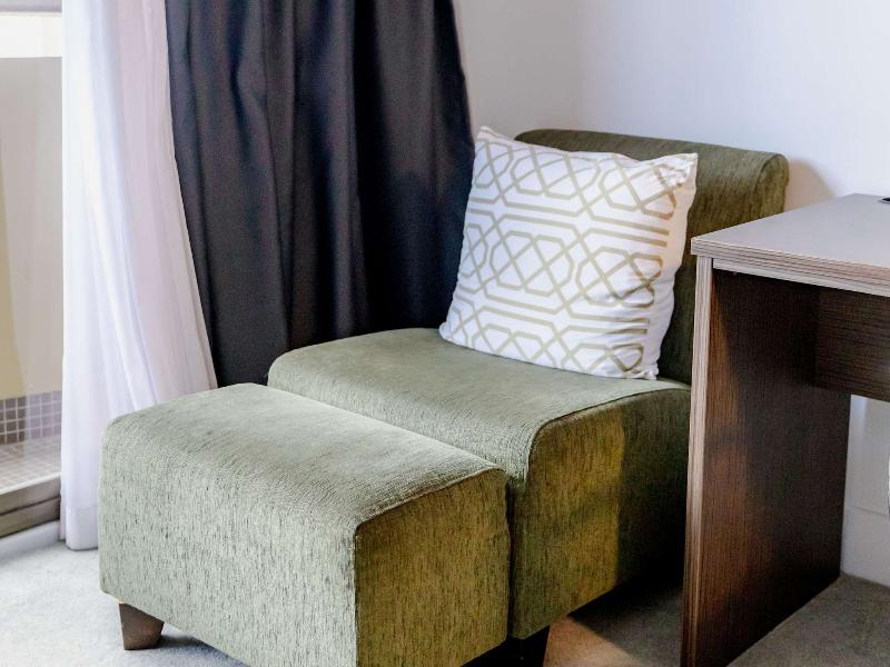 Stay in style at Mercure Brisbane Spring Hill