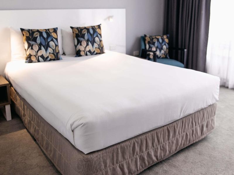 Stay in style at Mercure Brisbane Spring Hill
