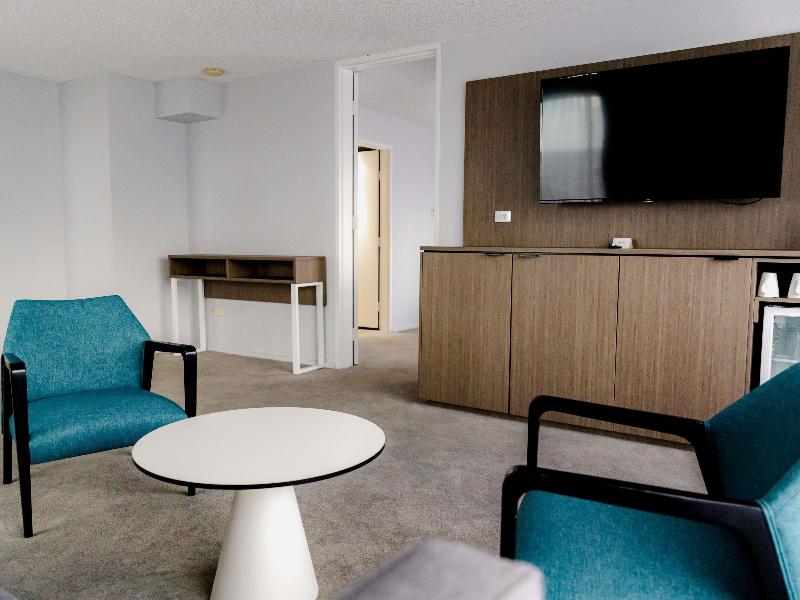 Stay in style at Mercure Brisbane Spring Hill