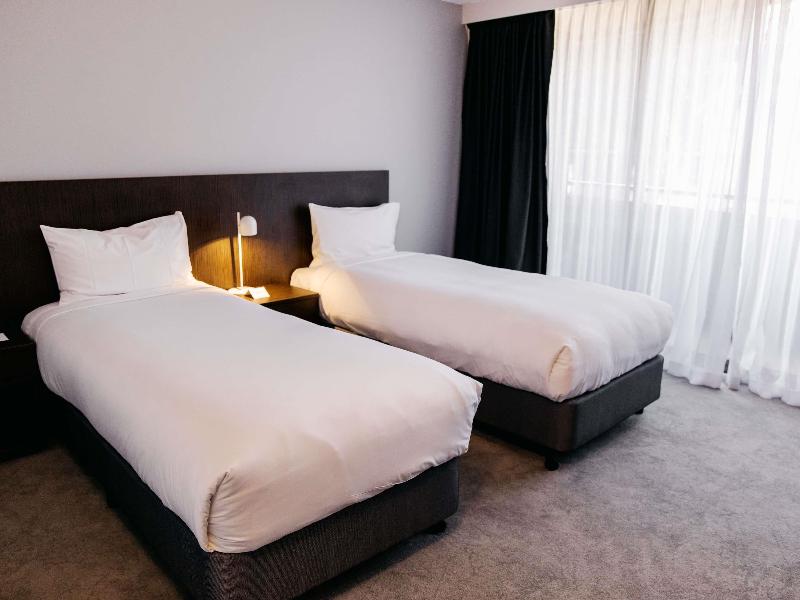 Stay in style at Mercure Brisbane Spring Hill