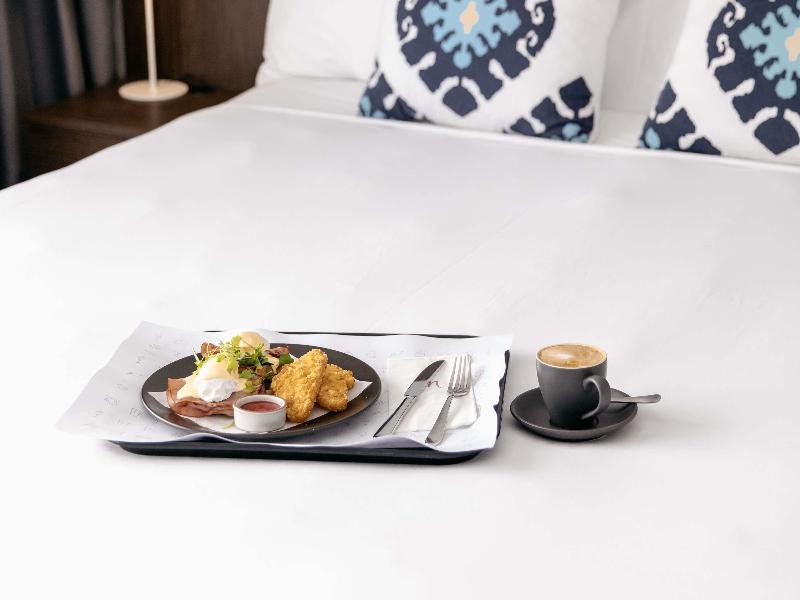 Stay in style at Mercure Brisbane Spring Hill