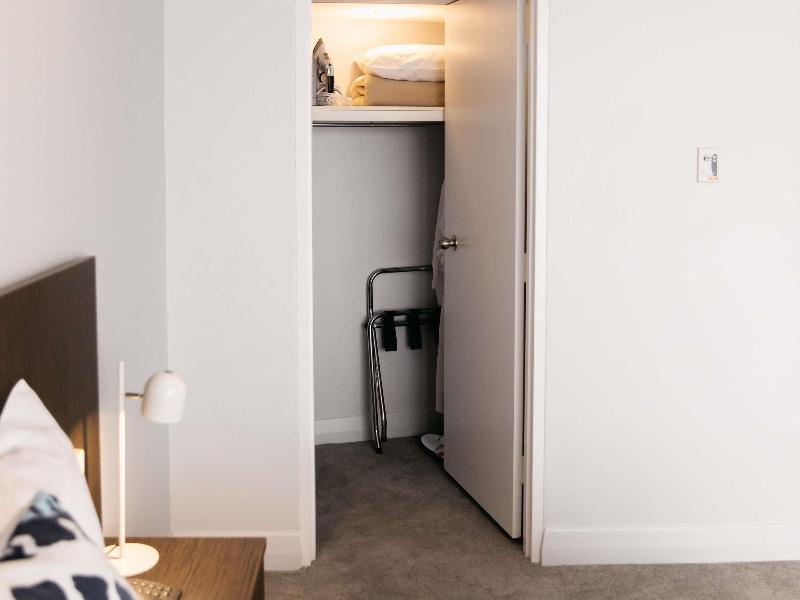 Mercure Brisbane Spring Hill image