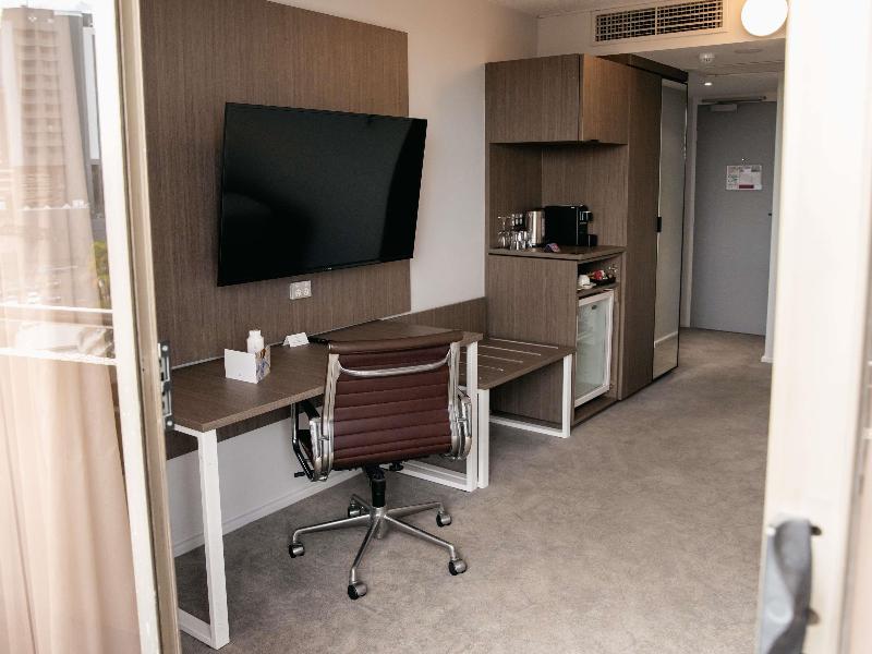 Mercure Brisbane Spring Hill image